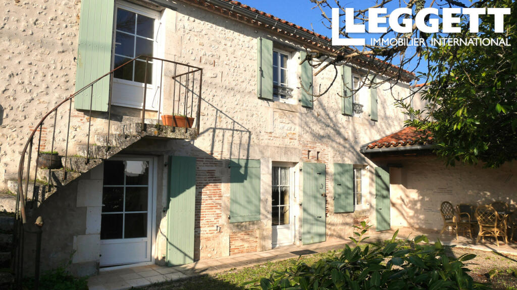 3 bedroom house for sale in Poitou-Charentes, Charente, France