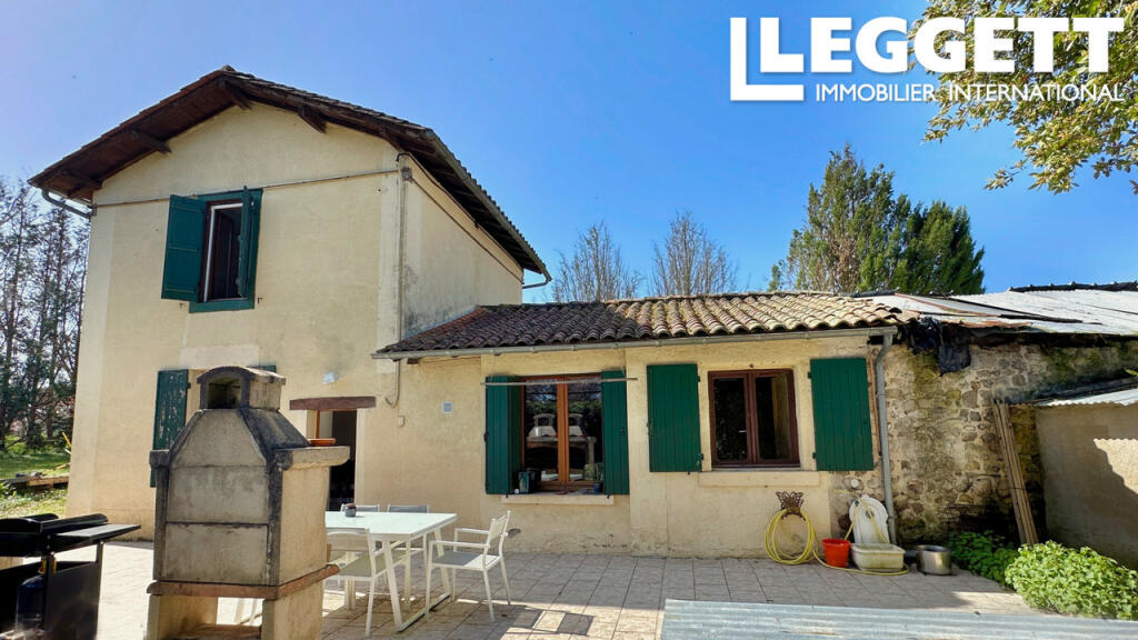 2 bedroom country house for sale in Aquitaine, Dordogne, France