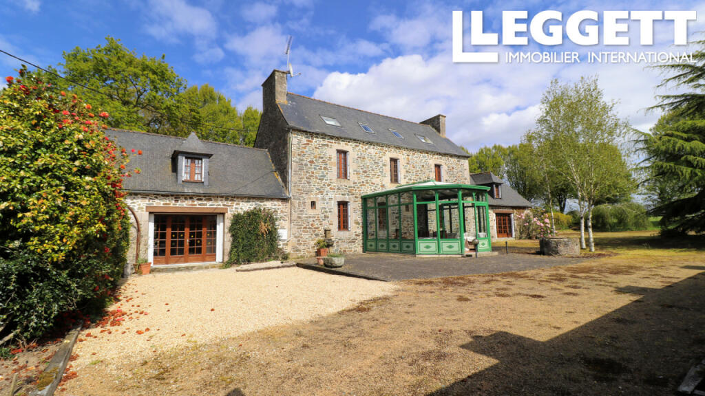 5 bedroom house for sale in Brittany, Côtesd'Armor, StClet, France