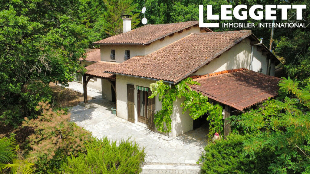 Main image of property: Poitou-Charentes, Charente, St-Quentin-de-Chalais