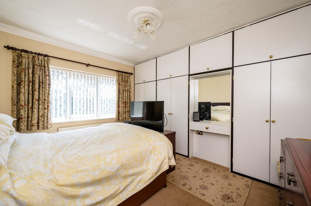 3 bedroom semidetached house for sale in West End Road, Haydock, St