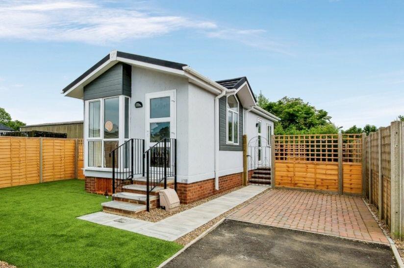 1 bedroom park home for sale in 27, Kirkstead Bridge Park, Martin Dales