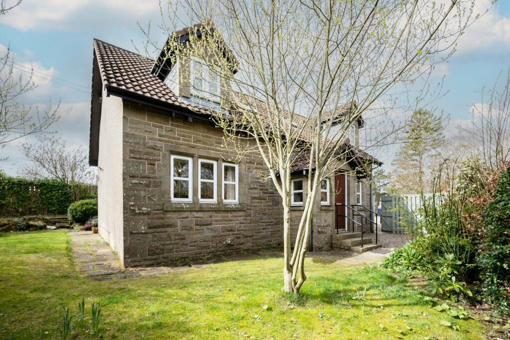 4 bedroom detached house for sale in Lambhill, Cameron, St. Andrews, KY16