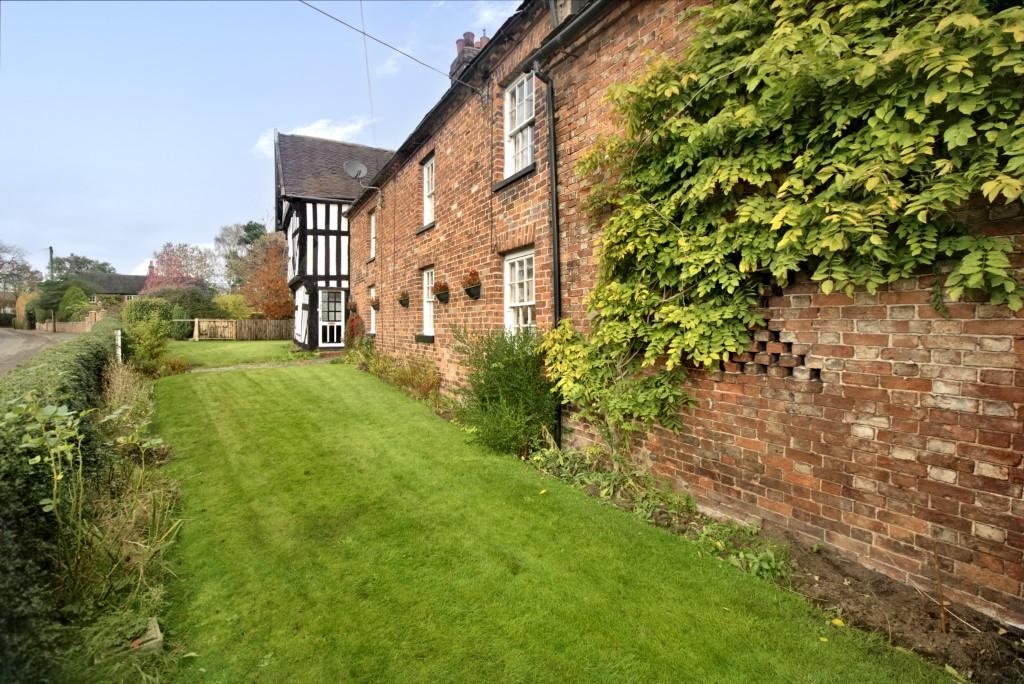 5 bedroom detached house for sale in Wrenbury Road, CW5