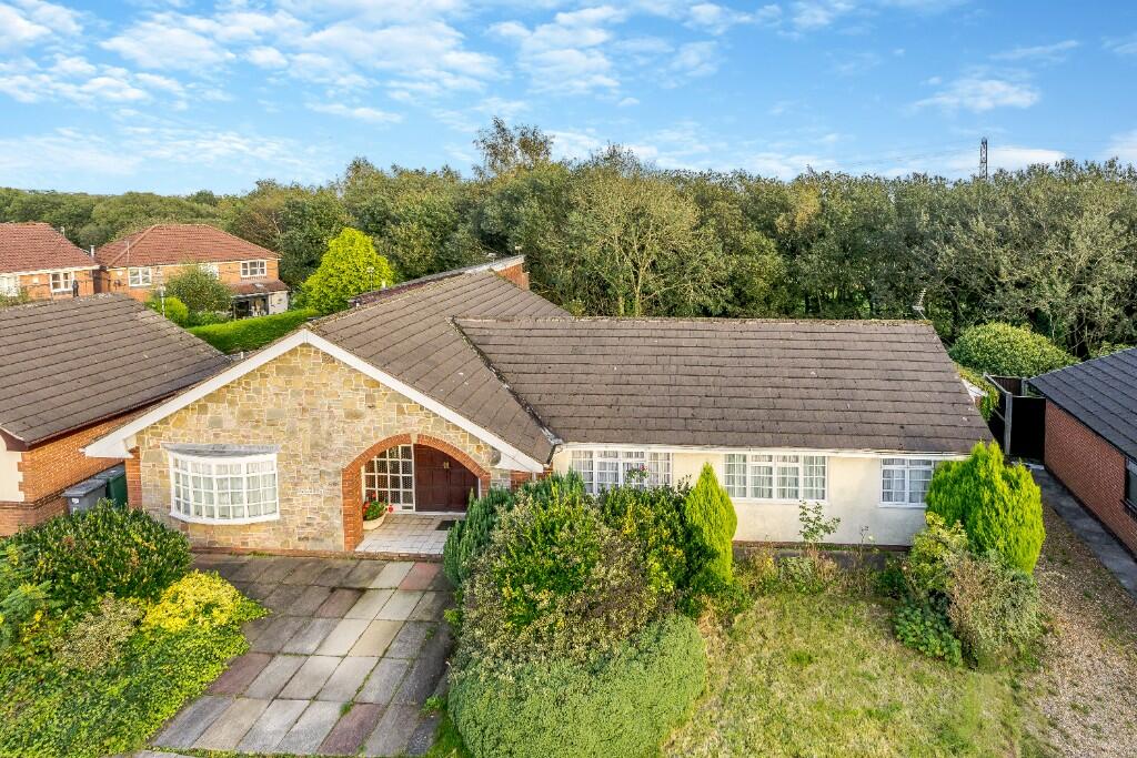 4 bedroom bungalow for sale in Buckingham Drive, Bury, Greater