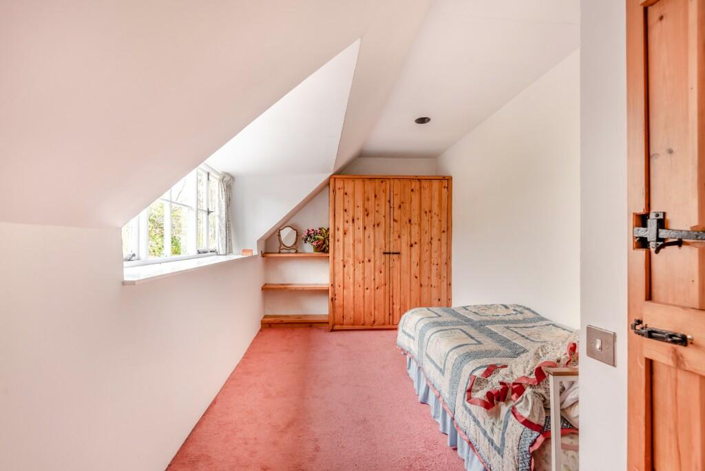 Additional property image - Croft Drive, Caldy