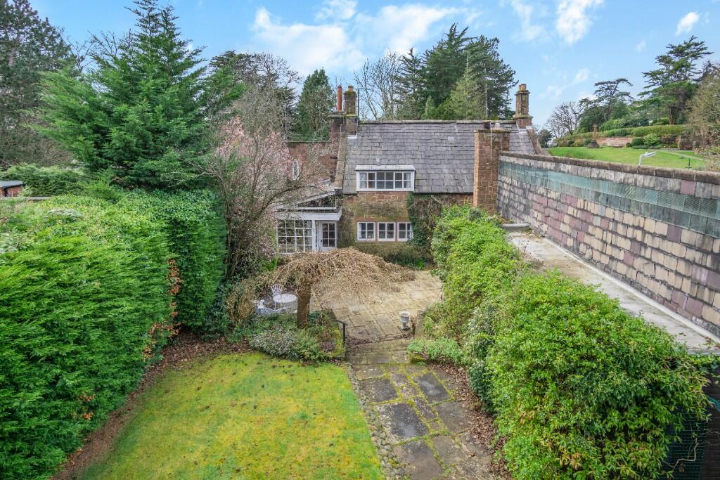 Additional property image - Croft Drive, Caldy