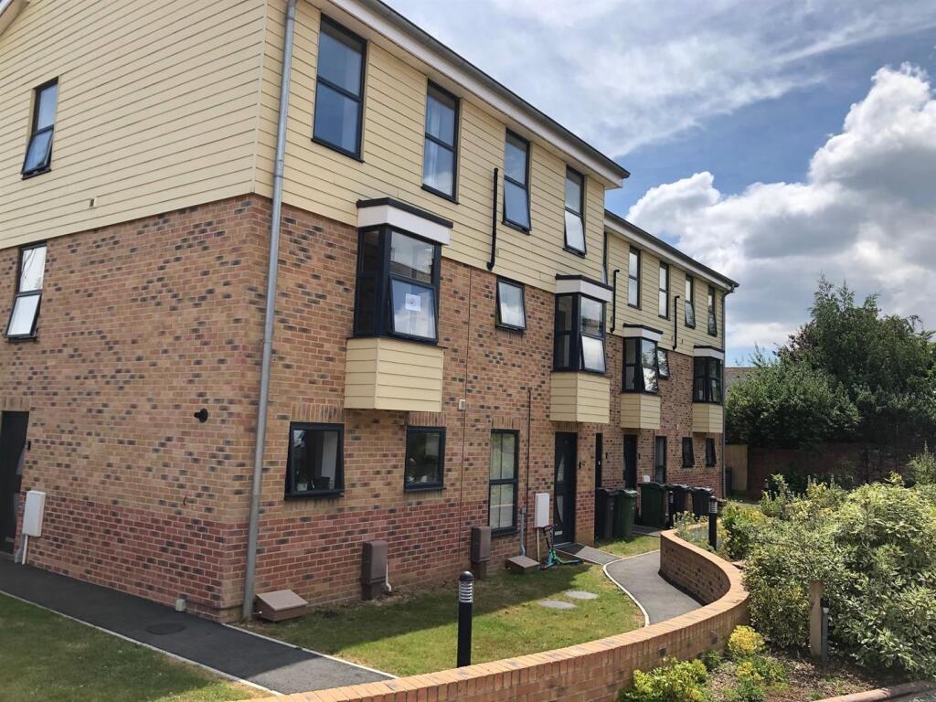 Main image of property: Pelham Road, Cowes