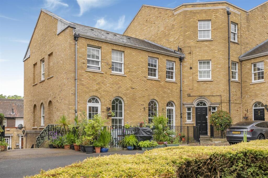 Main image of property: Rotherhithe Street, Rotherhithe, SE16