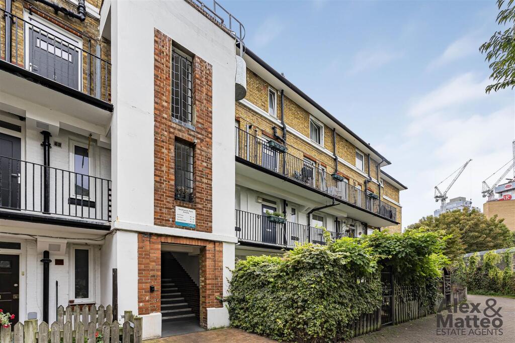 Main image of property: Southwark Park Road, Bermondsey, SE16