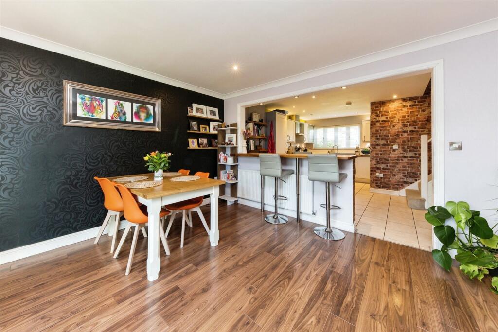 4 bedroom semidetached house for sale in Damson Drive, Nantwich