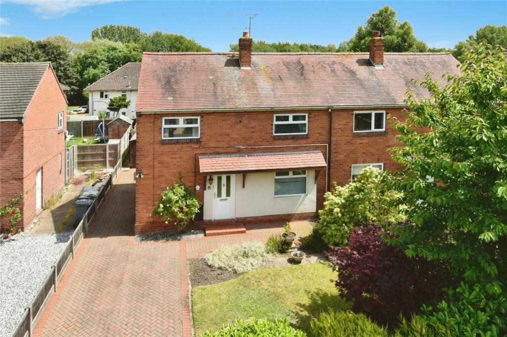 3 bedroom semidetached house for sale in Queens Drive, Nantwich, Cheshire, CW5
