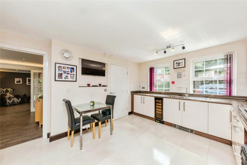 Additional property image - Comberbach Drive, Nantwich, Cheshire, CW5
