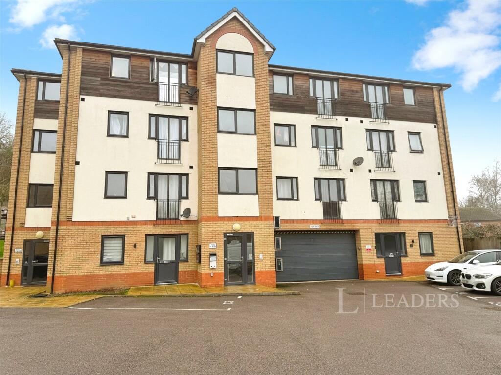 Main image of property: Mulberry Close, Luton, Bedfordshire
