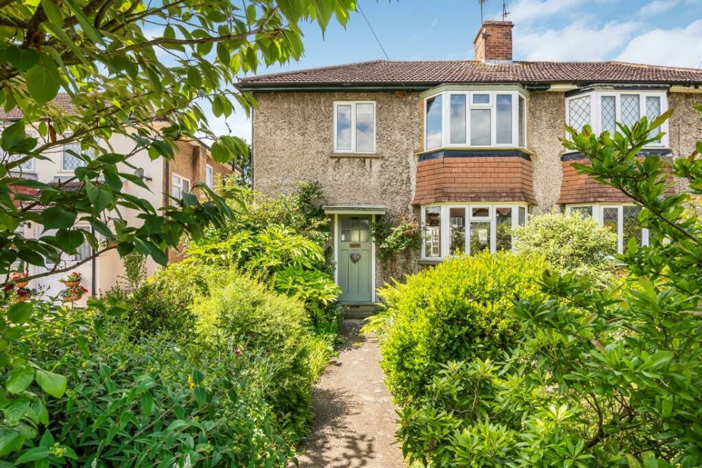 Main image of property: Chiltern Road , Caversham, Reading, Berkshire, RG4