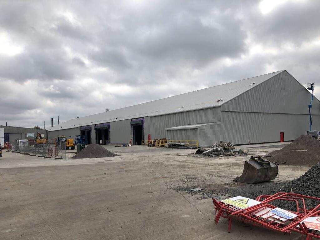 Light industrial facility to lease in 15 Abbotsinch Road, Grangemouth