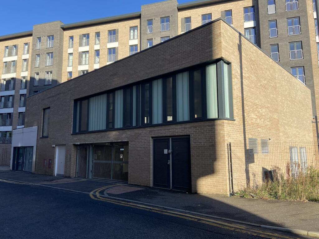 Main image of property: 275 Bell Street, Glasgow, G4 0SL