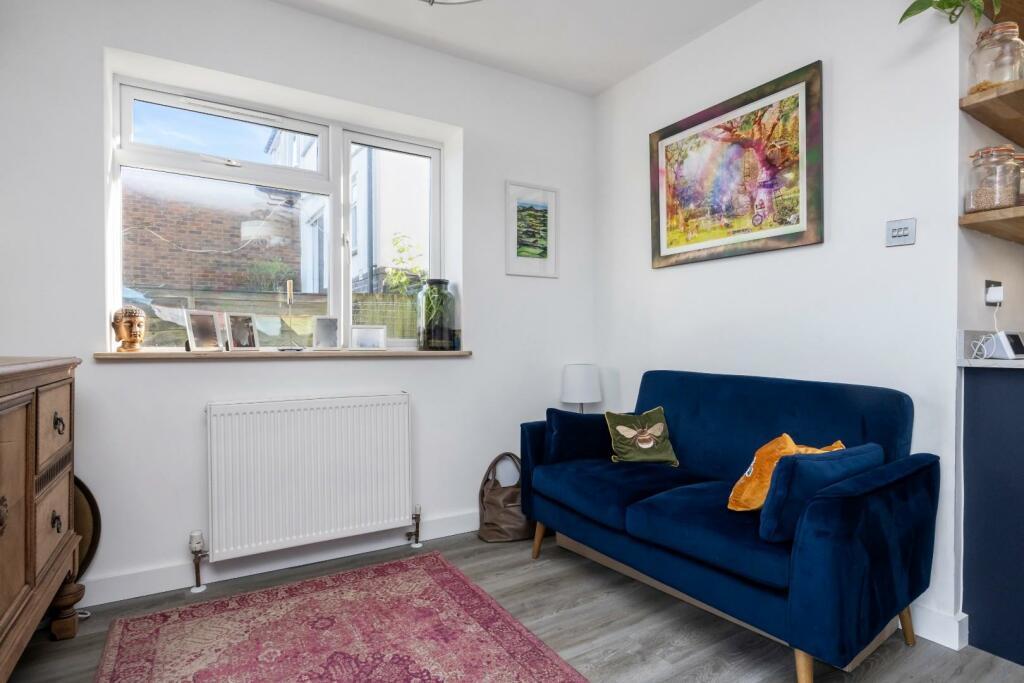 Additional property image - Thornhill Rise, Portslade
