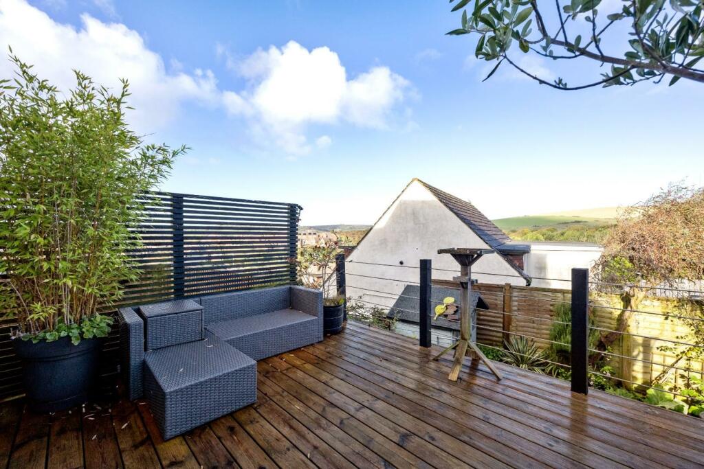 Additional property image - Thornhill Rise, Portslade