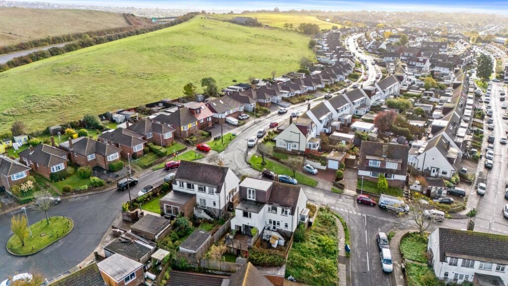 Additional property image - Thornhill Rise, Portslade