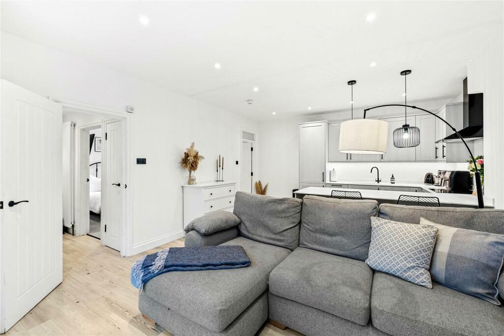 Additional property image - Fourth Avenue, Hove