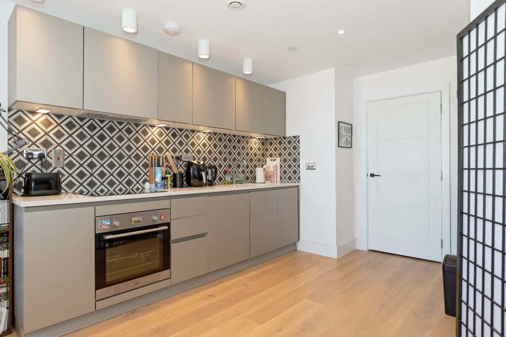 Additional property image - Russell Mews,  Brighton