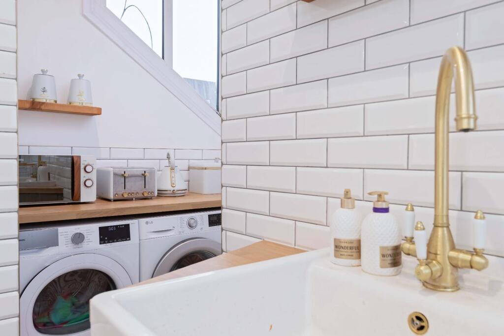 Additional property image - Wilbury Road, Hove