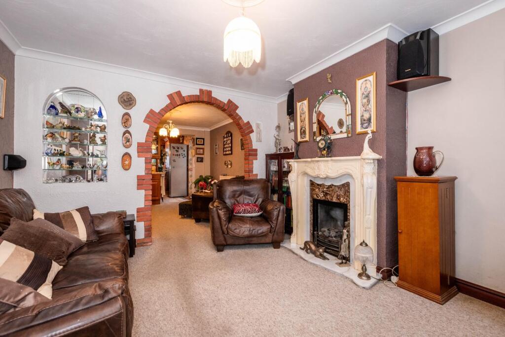 Additional property image - Gorse Close, Portslade, Brighton
