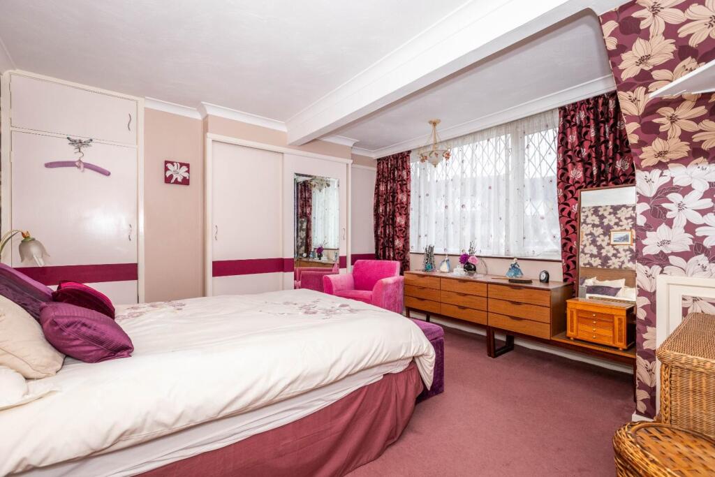 Additional property image - Gorse Close, Portslade, Brighton