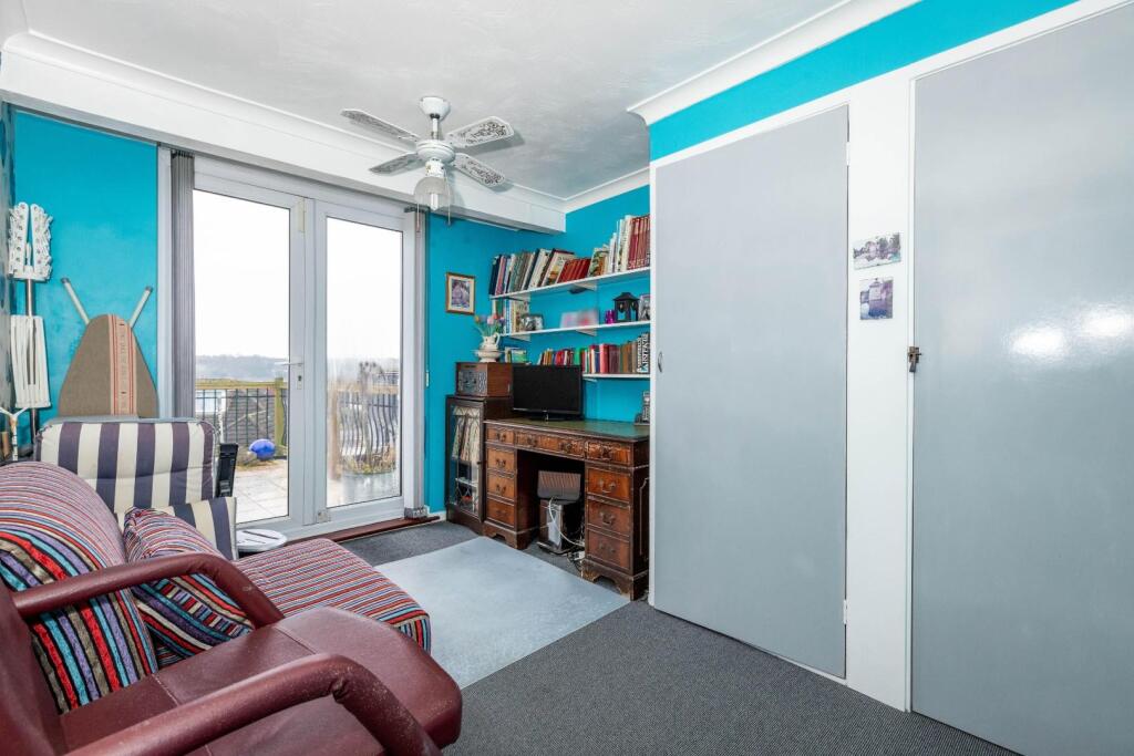 Additional property image - Gorse Close, Portslade, Brighton