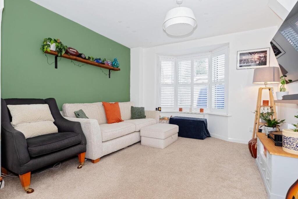 Additional property image - Elm Road, Portslade, Brighton