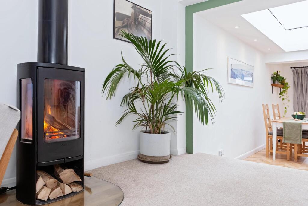 Additional property image - Elm Road, Portslade, Brighton