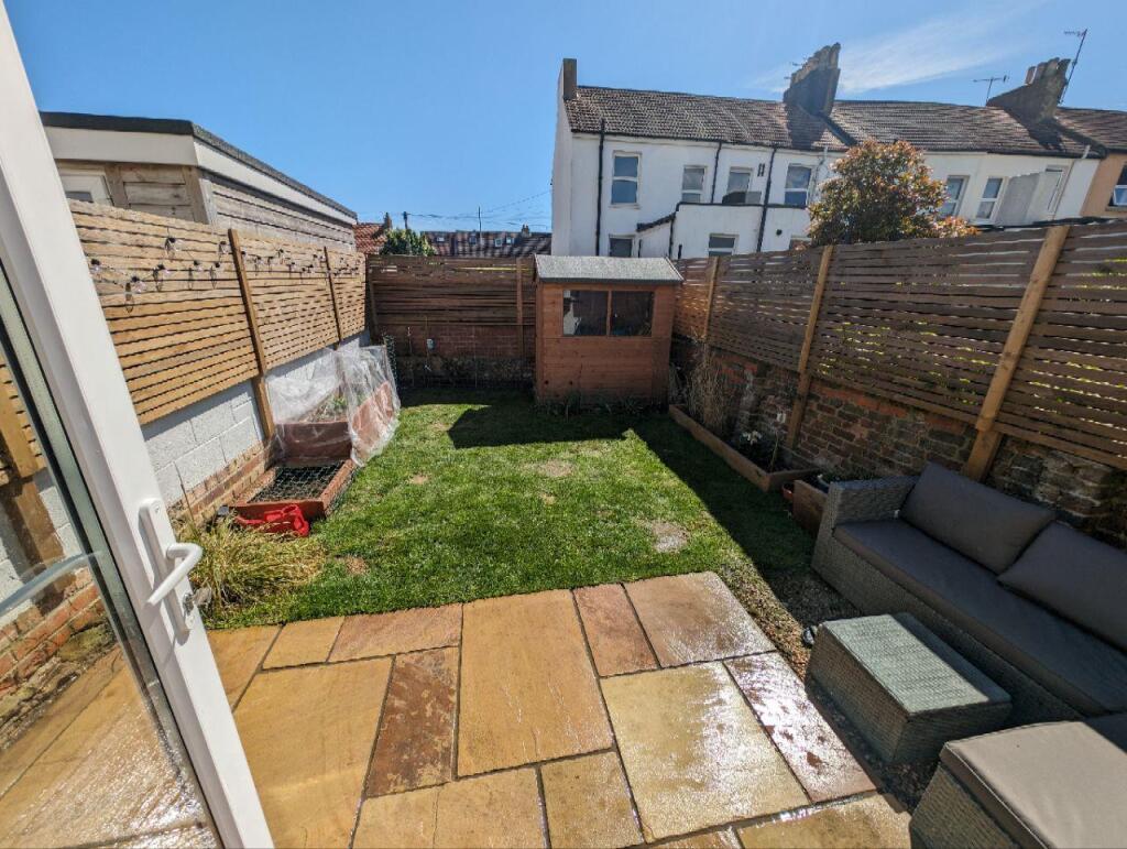 Additional property image - Elm Road, Portslade, Brighton