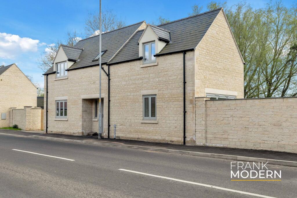 Main image of property: Stamford Road, Market Deeping, PE6