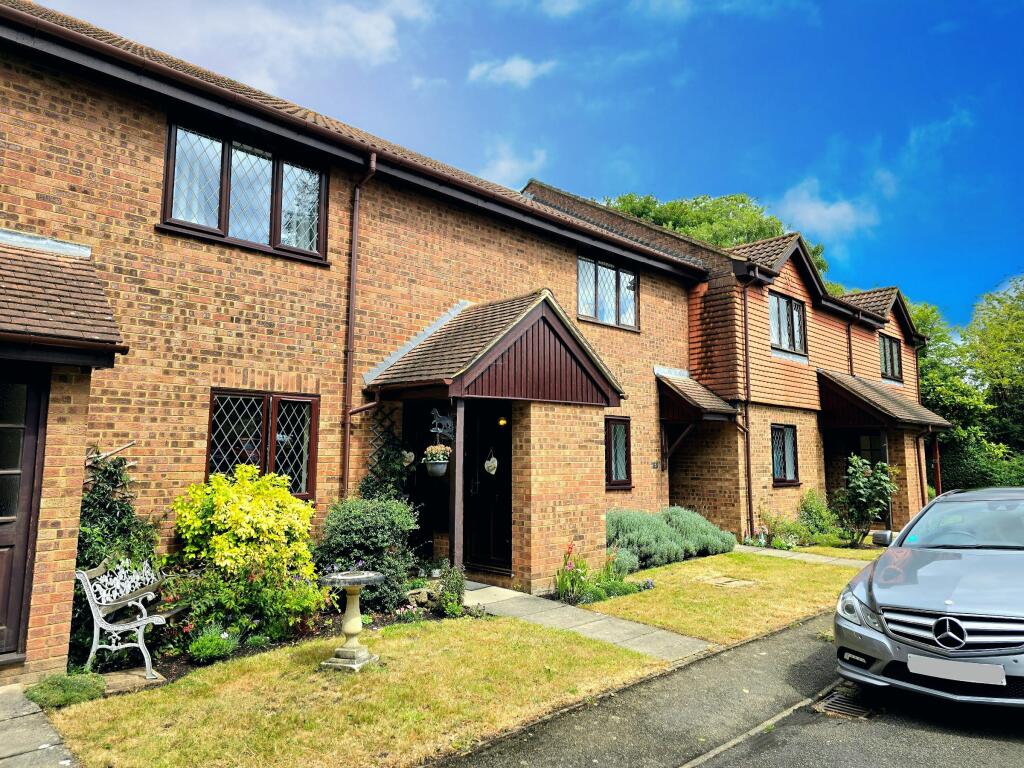 Main image of property: Oak Court, Weydon Hill Road, Farnham