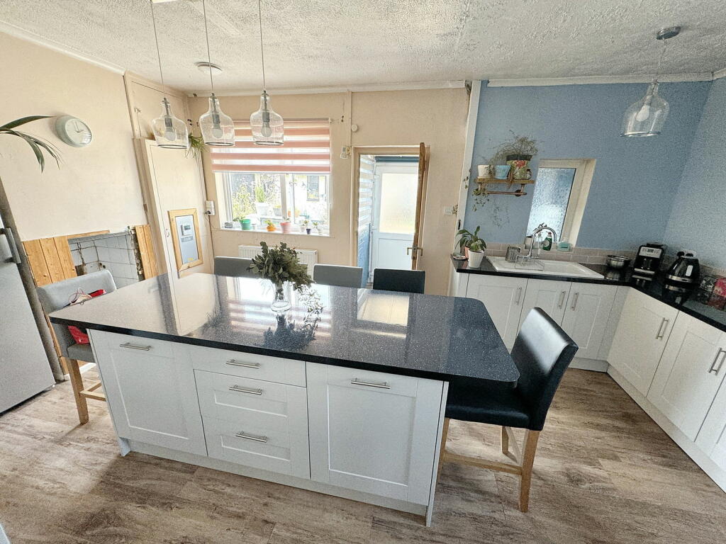 Additional property image - Station Road, Haddenham