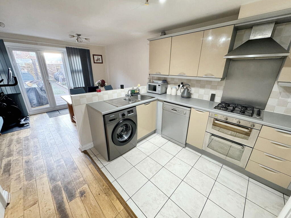 Additional property image - Lapwing Way, Soham