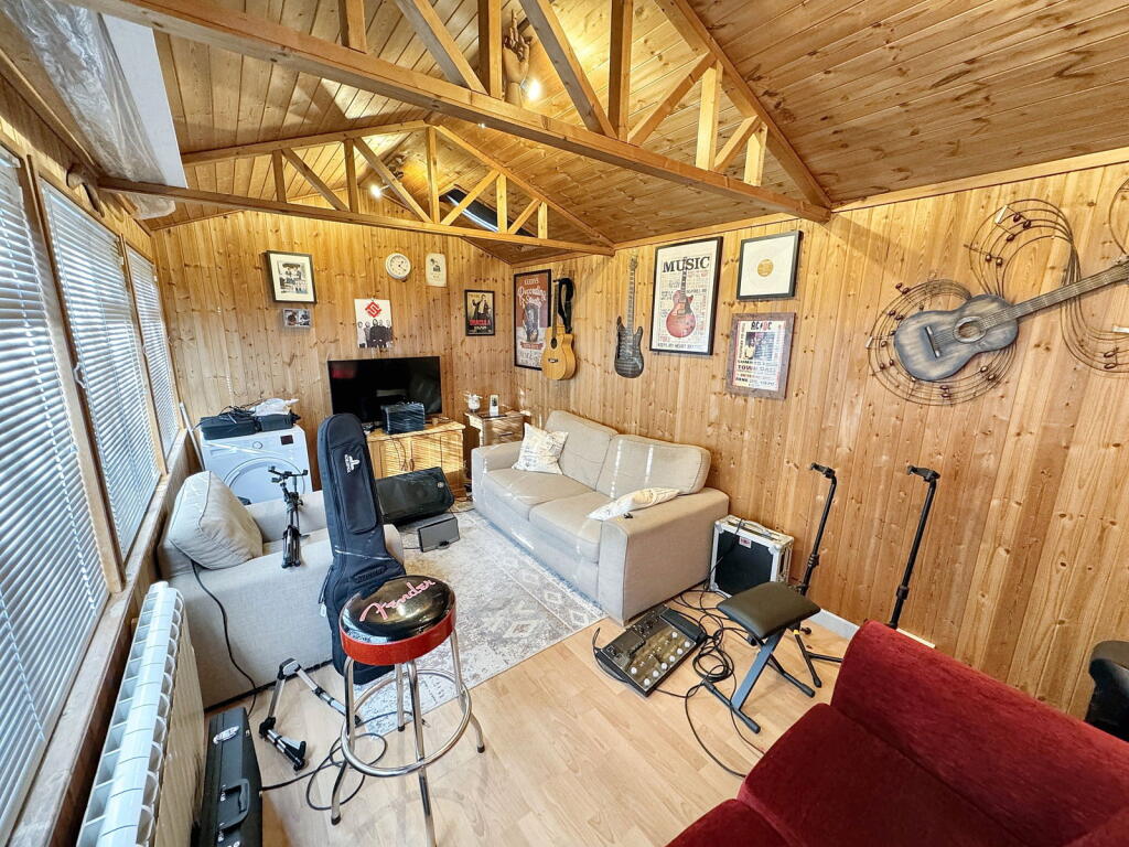 Additional property image - Bancroft Lane, Soham