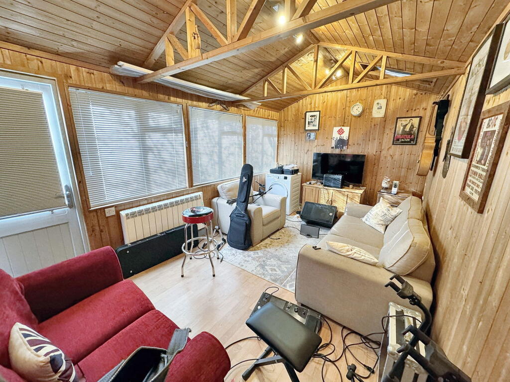 Additional property image - Bancroft Lane, Soham