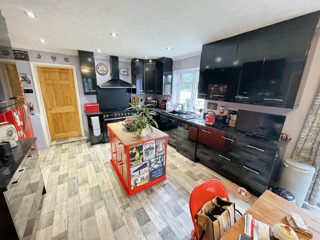 Additional property image - Prickwillow Road, Isleham