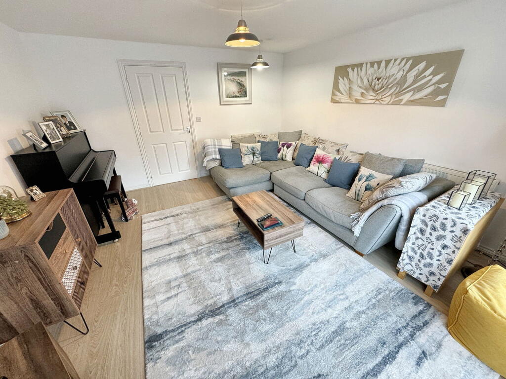 Additional property image - Dobede Way, Soham