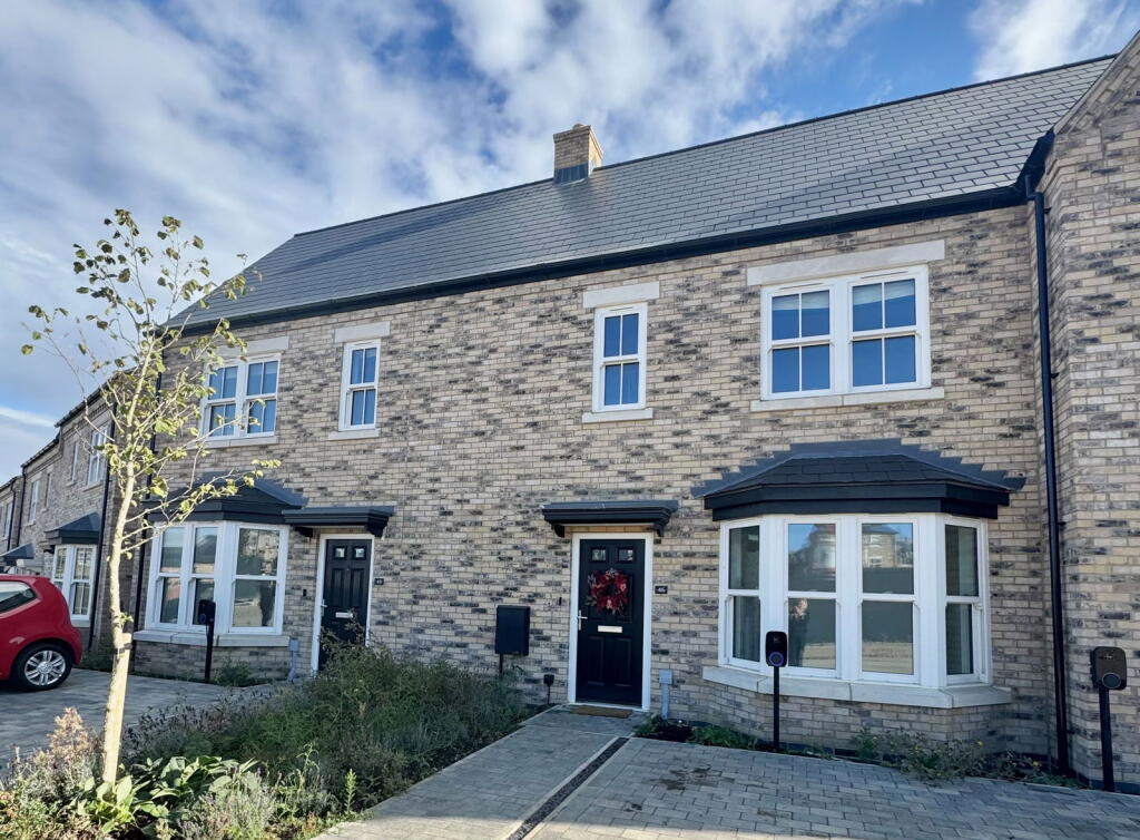 Main image of property: 48 Cavendish Lane Fairfield SG5 4SN