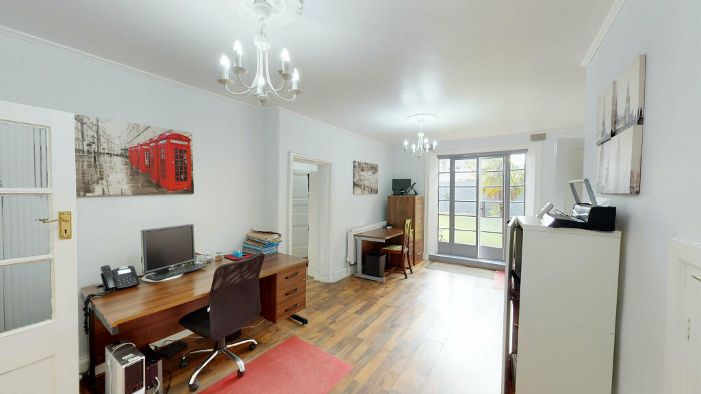 Additional property image - Ivy House, Wheelock Street, Middlewich, Cheshire, CW10