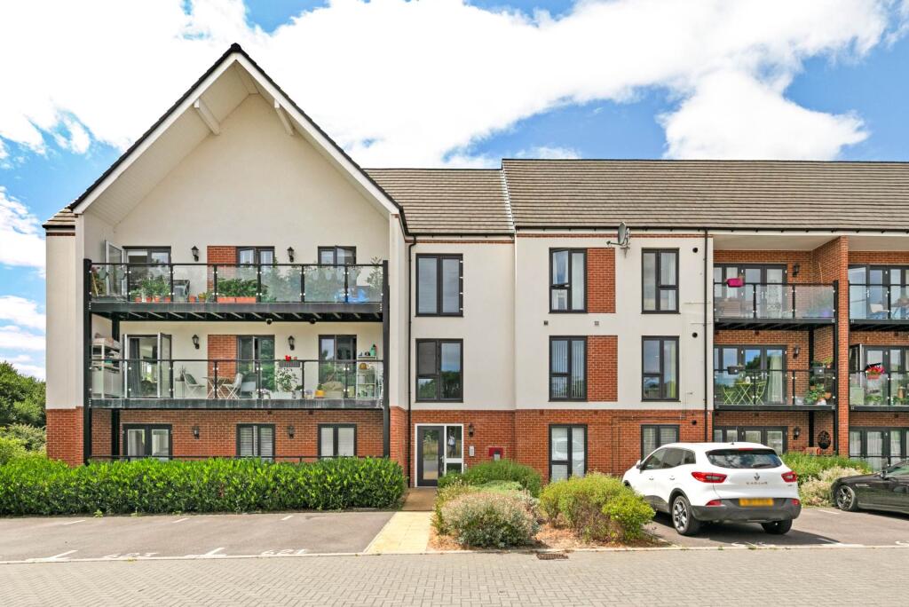 Main image of property: Beechey Place, Wokingham