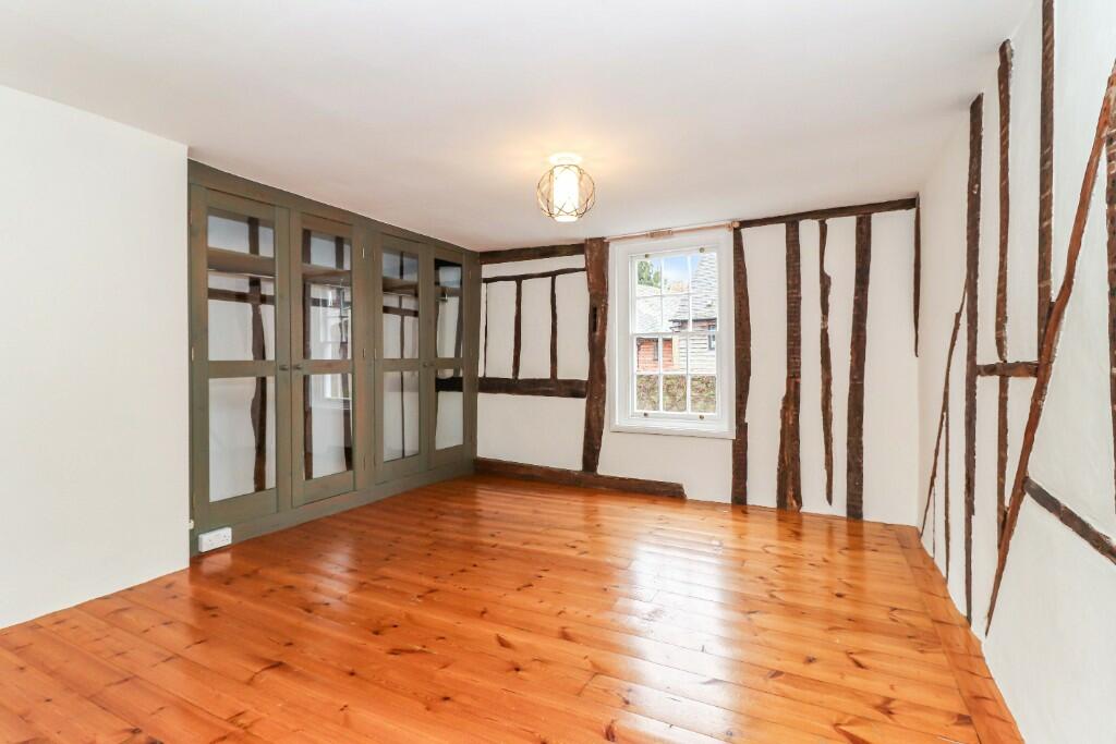 Additional property image - Fishpool Street, St. Albans, Hertfordshire, AL3