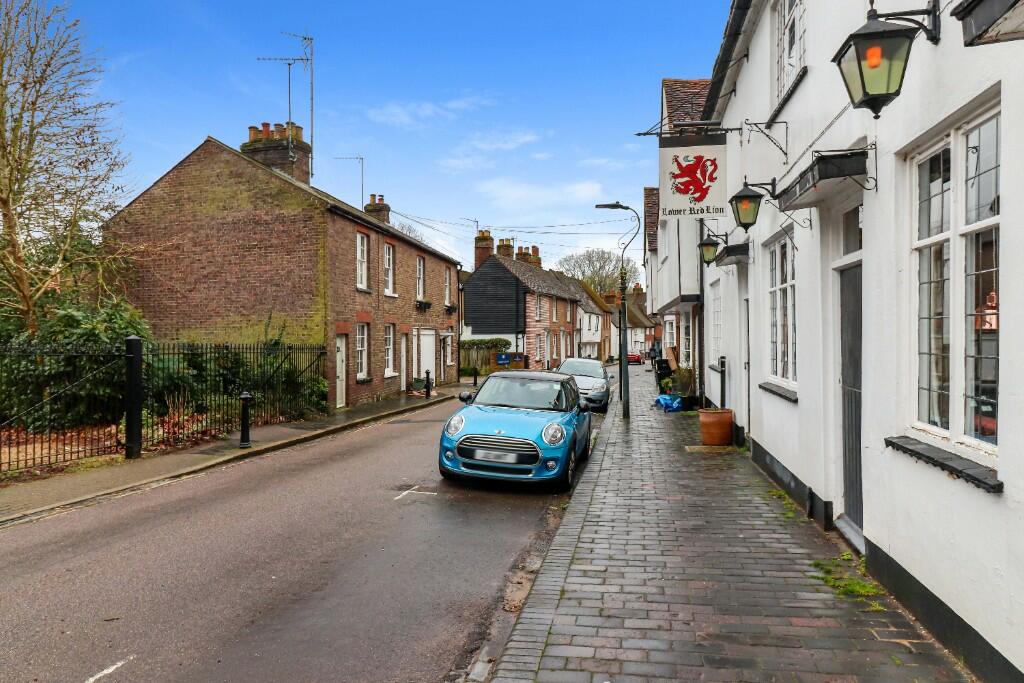 Additional property image - Fishpool Street, St. Albans, Hertfordshire, AL3
