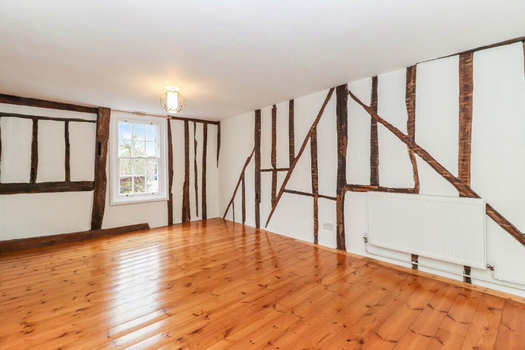 Additional property image - Fishpool Street, St. Albans, Hertfordshire, AL3