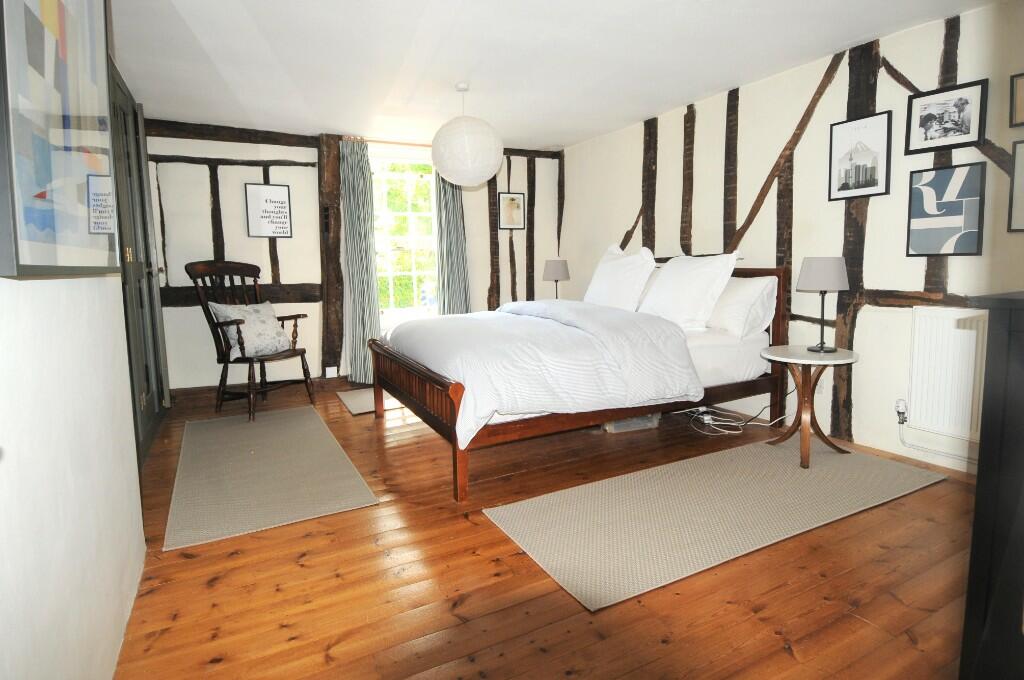 Additional property image - Fishpool Street, St. Albans, Hertfordshire, AL3