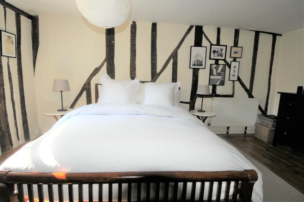 Additional property image - Fishpool Street, St. Albans, Hertfordshire, AL3