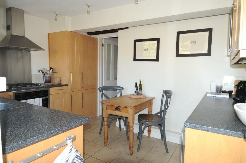Additional property image - Fishpool Street, St. Albans, Hertfordshire, AL3